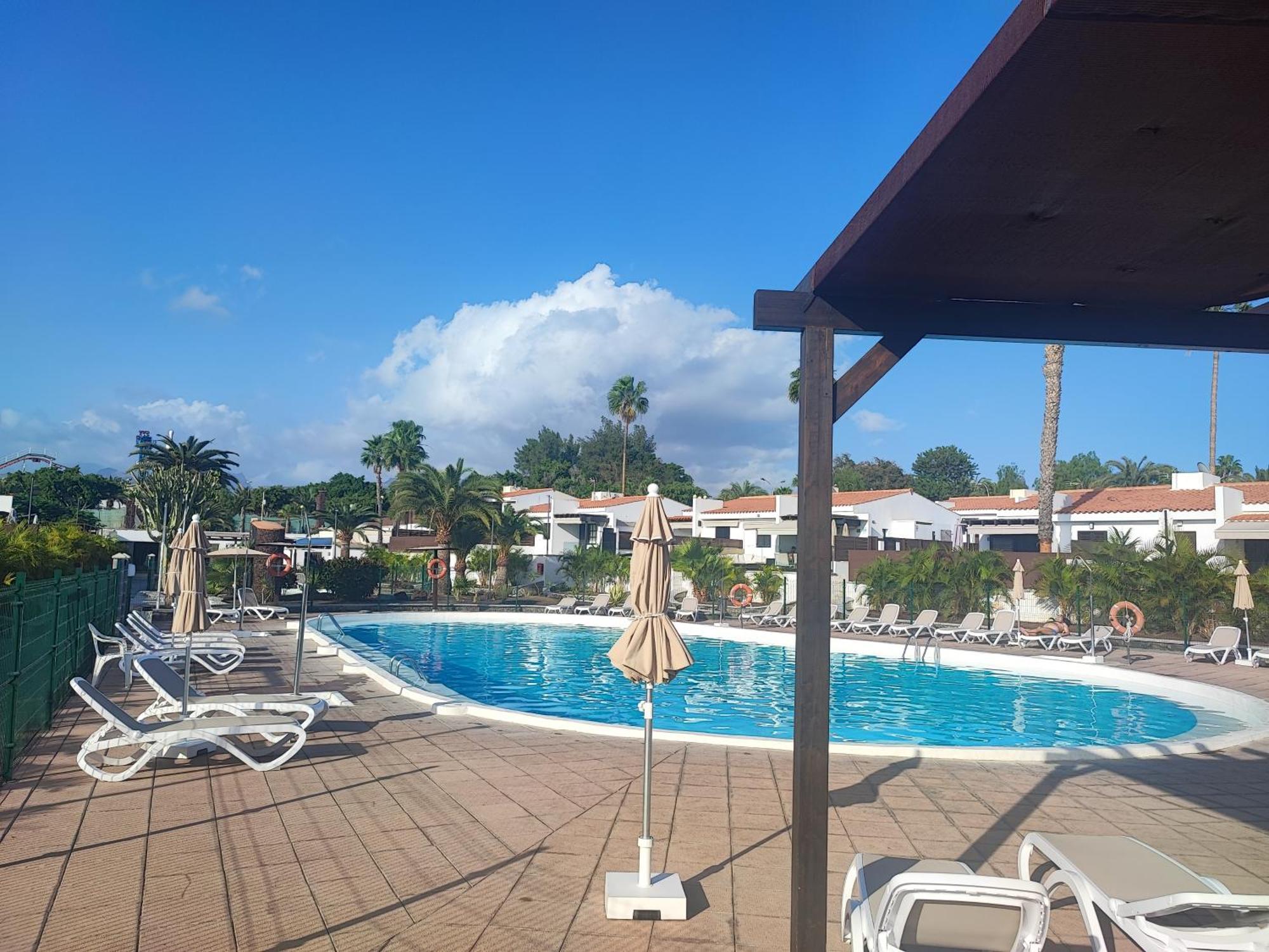 Bungalow Maspalomas Golf Con Jacuzzi, Piscina Y Jardin San Bartolome de Tirajana  Exterior photo